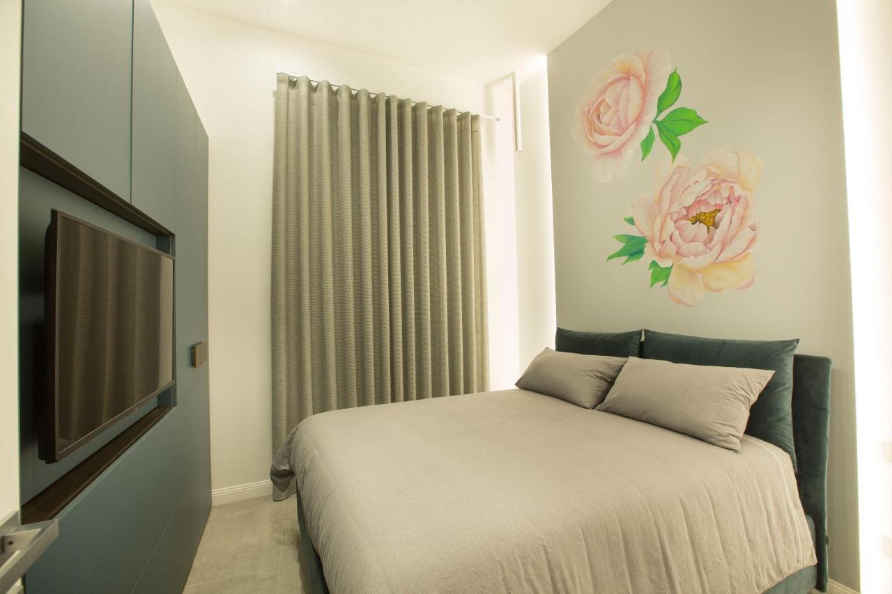 Residenza Rebecca Apartment Trani Exterior photo