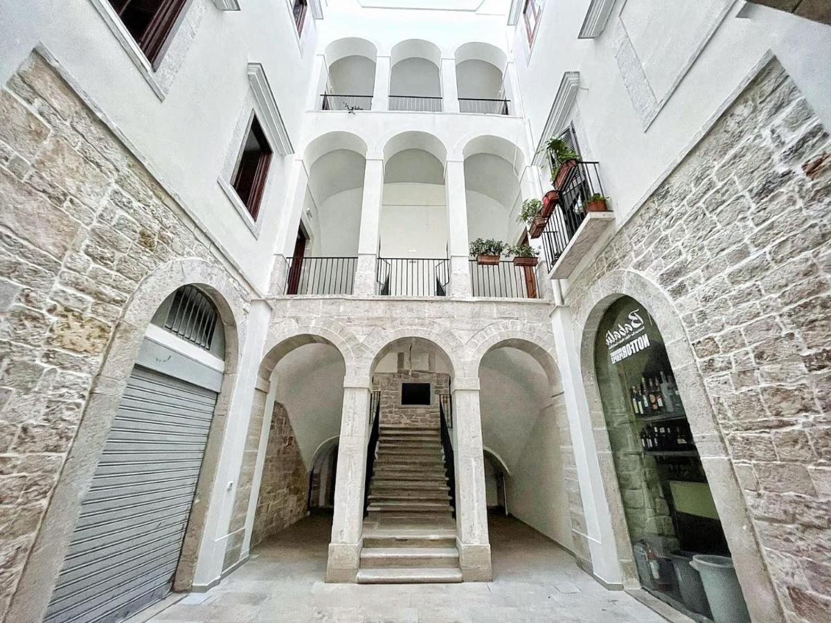 Residenza Rebecca Apartment Trani Exterior photo